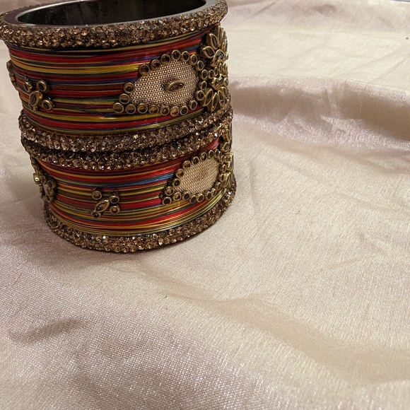 Indian Kundan stone bangles - Picture 3 of 3